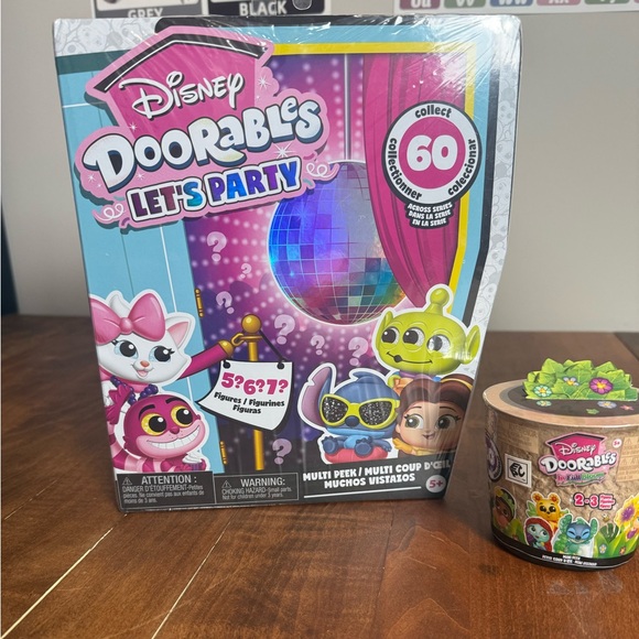 Disney doorables NIB bundle. Lets party wave 1 & in full bloom. - Picture 2 of 5